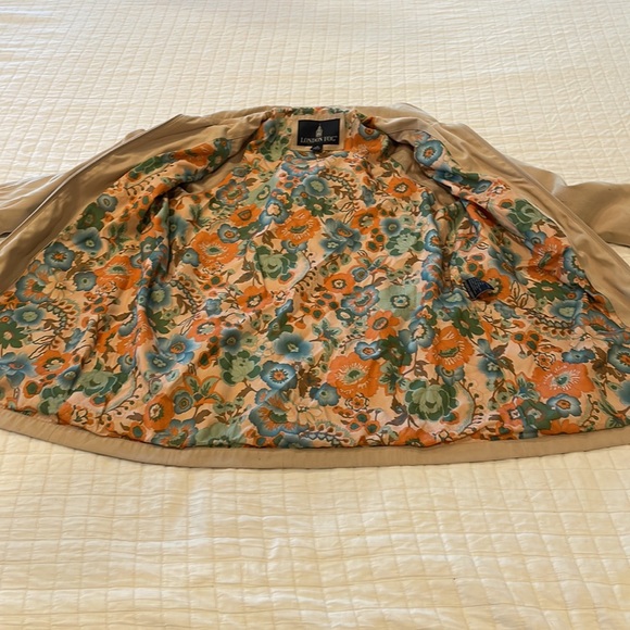 London fog trench coat rain removable hood zipper khaki tan women’s size small S - Picture 11 of 16